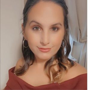 Meet your Posher, Trish